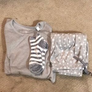 Extra small pajamas with socks long sleeve long pants very comfortable.